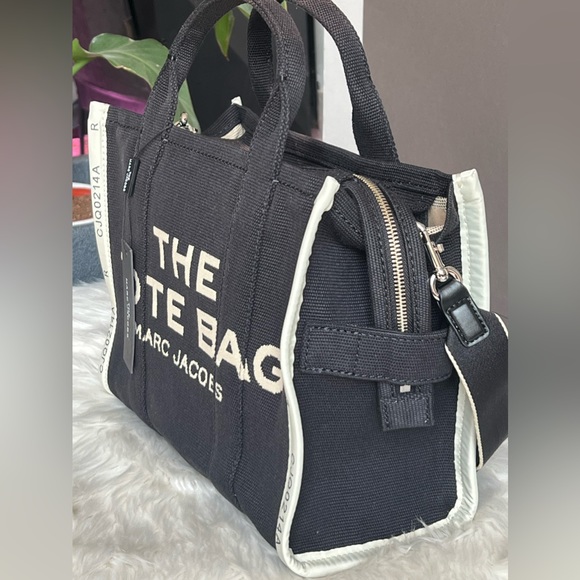 💰SOLD - Marc Jacobs The Jacquard Medium Tote Bag - Picture 4 of 14